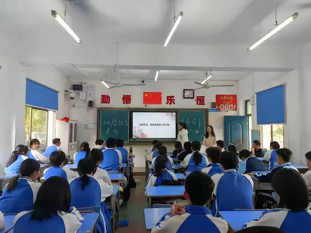 2026中考,你的“饭碗”从哪里来?张雪峰用最后的警告,道破了初中最残酷的真相 第4张 2026中考,你的“饭碗”从哪里来?张雪峰用最后的警告,道破了初中最残酷的真相 第4张