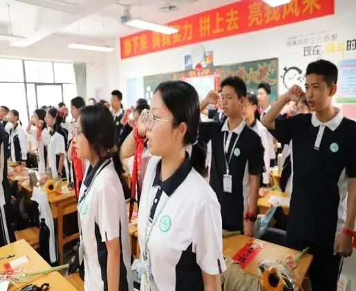 百日鏖战,中考必胜——河源市深河中学2026届中考百日誓师活动圆满举行 第22张