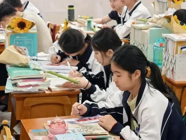 百日鏖战,中考必胜——河源市深河中学2026届中考百日誓师活动圆满举行 第37张