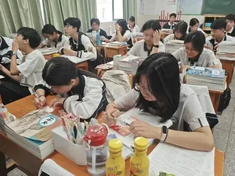 百日鏖战,中考必胜——河源市深河中学2026届中考百日誓师活动圆满举行 第38张