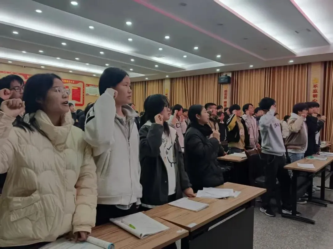 坚定信念  全力以赴——新厂初中中考动员大会圆满举行 第9张