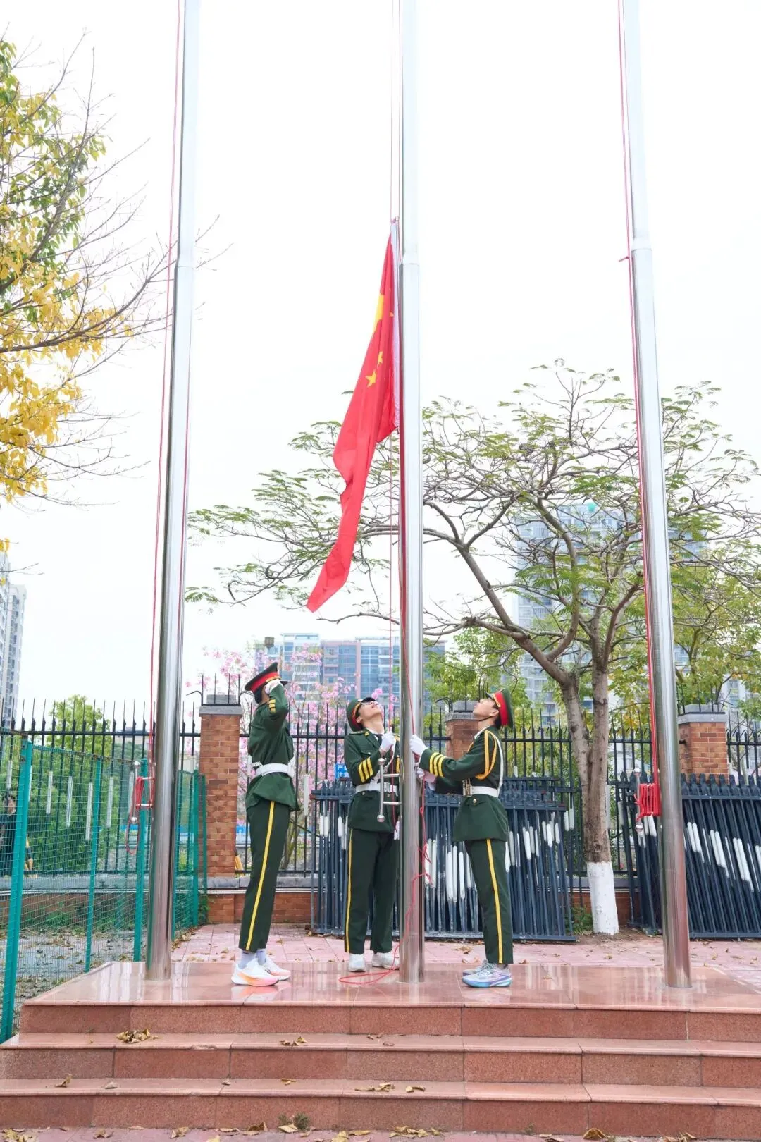 百日冲刺,逐梦中考!七秩芳华,必谱华章! ——兴宁市华侨中学2026届百日誓师大会燃爆全场! 第12张