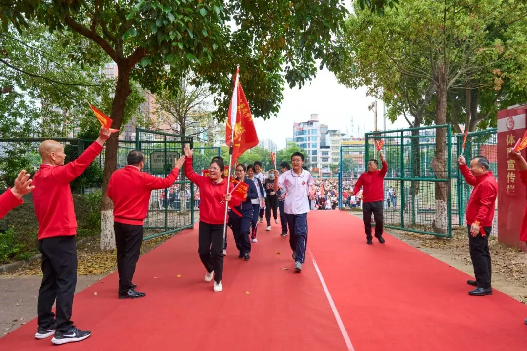 百日冲刺,逐梦中考!七秩芳华,必谱华章! ——兴宁市华侨中学2026届百日誓师大会燃爆全场! 第44张