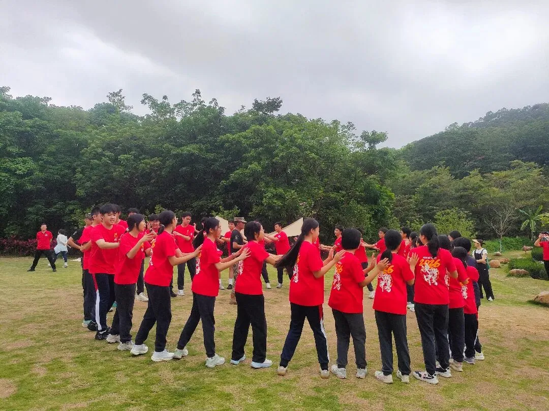 百日砺剑战中考 誓师启航创辉煌——广外附科学城实验学校初三誓师活动圆满落幕 第15张 百日砺剑战中考 誓师启航创辉煌——广外附科学城实验学校初三誓师活动圆满落幕 第15张