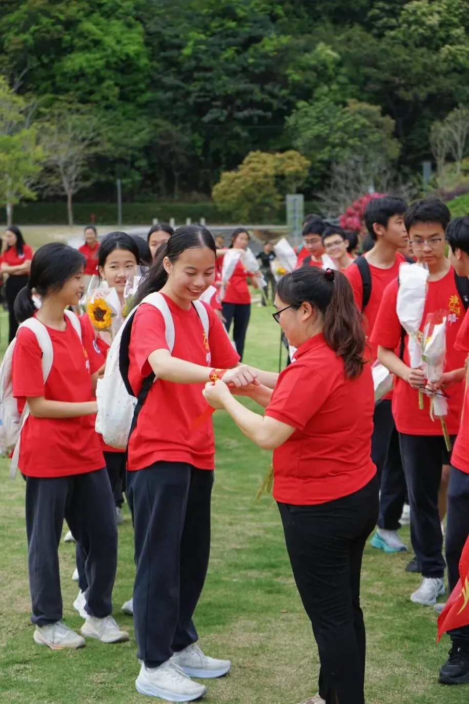 百日砺剑战中考 誓师启航创辉煌——广外附科学城实验学校初三誓师活动圆满落幕 第29张 百日砺剑战中考 誓师启航创辉煌——广外附科学城实验学校初三誓师活动圆满落幕 第29张