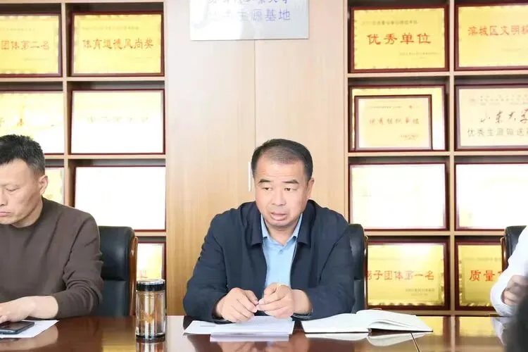 精准把脉明方向,踔厉奋发赢中考|记滨城区教体局教研室莅临我校指导毕业班教学工作 第8张