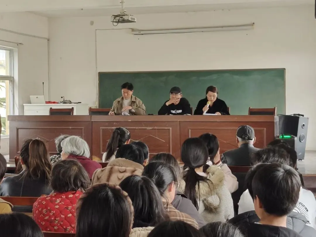 【校园动态】家校同心聚力 护航圆梦中考——黑虎学校九年级家长会圆满召开 第12张