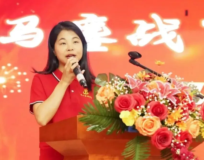 【策马鏖战百日 执笔决胜中考】我校举行2026届九年级中考百日誓师暨备考心理赋能活动 第7张