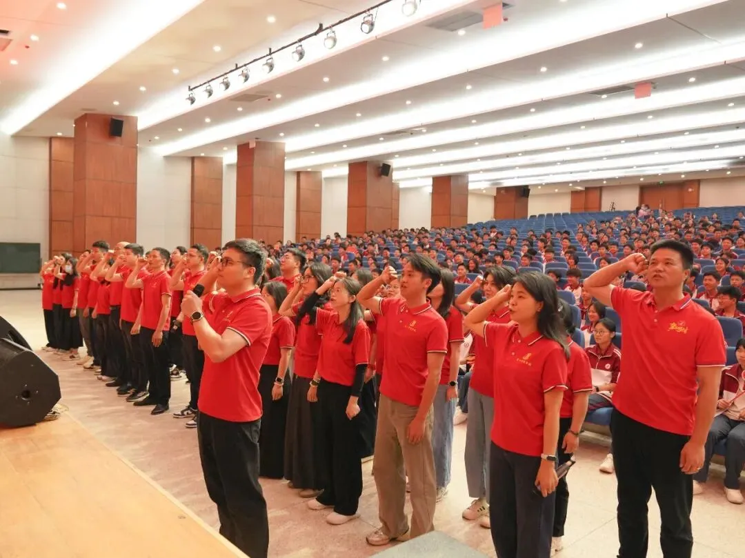 【策马鏖战百日 执笔决胜中考】我校举行2026届九年级中考百日誓师暨备考心理赋能活动 第25张