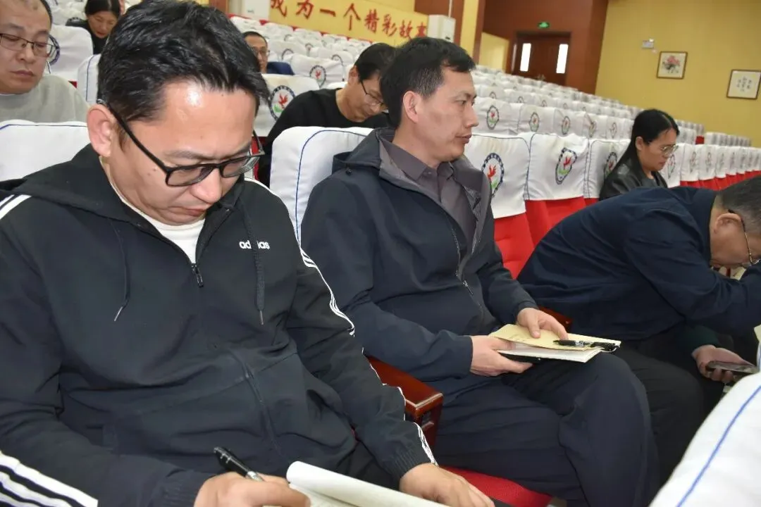 同心话中考,协力扬风帆——利津县初中语文毕业复习研讨会在利津县凤凰实验中学顺利召开 第22张