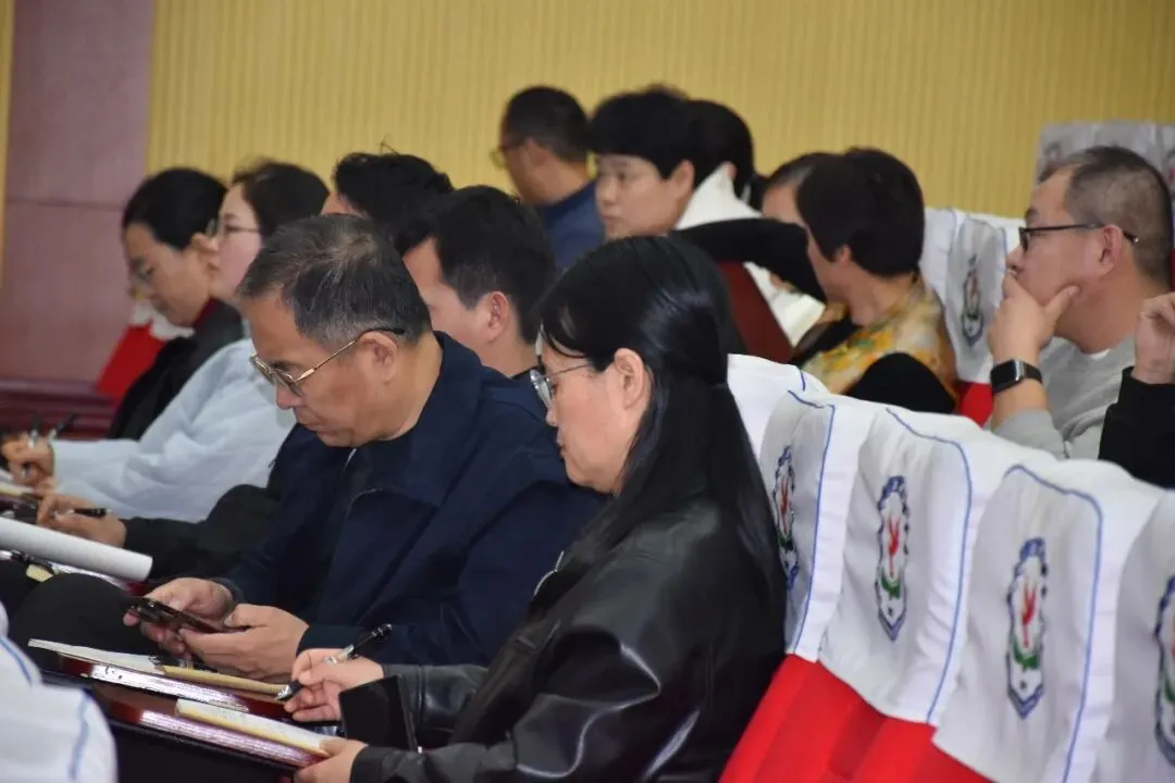 同心话中考,协力扬风帆——利津县初中语文毕业复习研讨会在利津县凤凰实验中学顺利召开 第30张