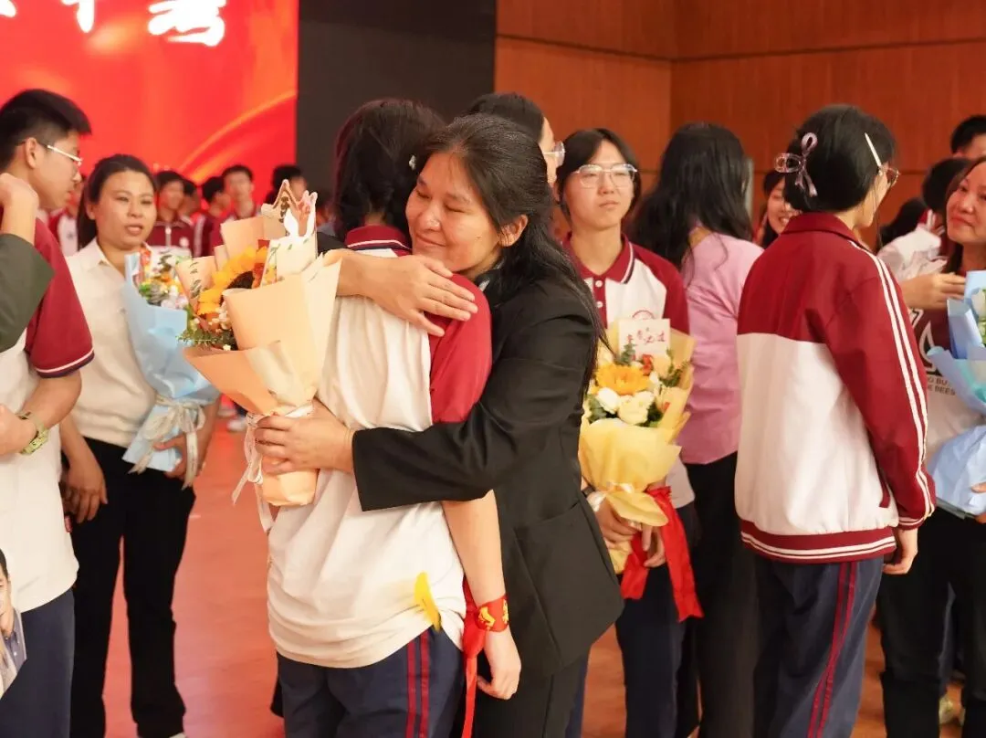 【策马鏖战百日 执笔决胜中考】我校举行2026届九年级中考百日誓师暨备考心理赋能活动 第60张