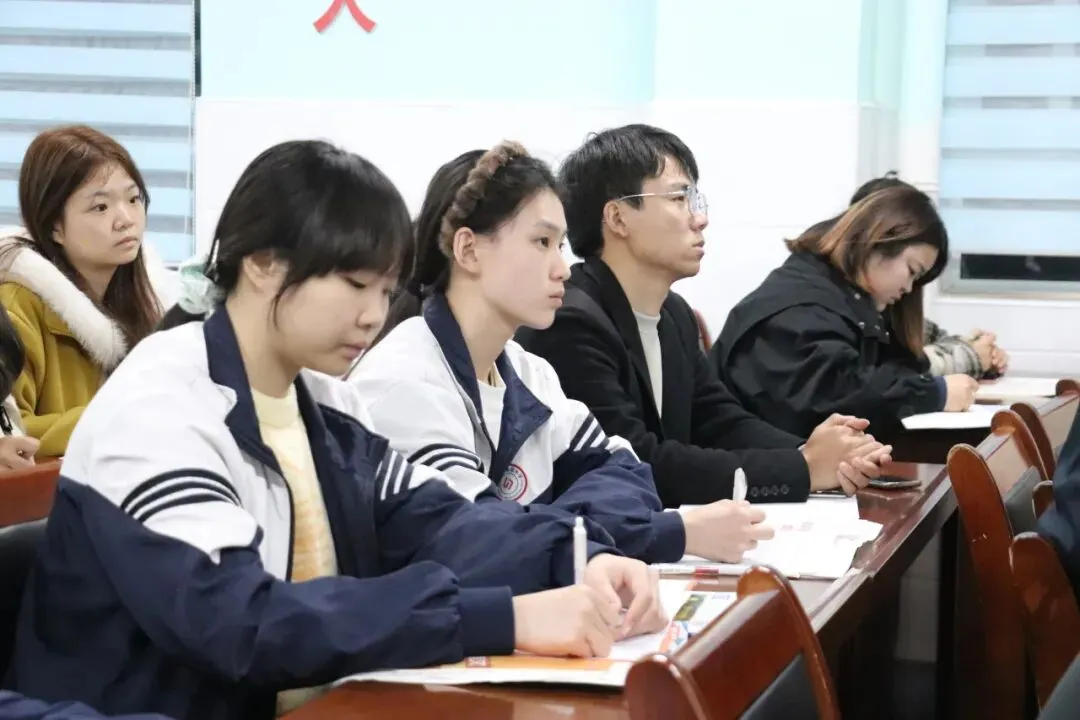 【教学教研】深耕真题,精准备考——我校高三年级高考真题讲题比赛(二) 第15张 【教学教研】深耕真题,精准备考——我校高三年级高考真题讲题比赛(二) 第15张