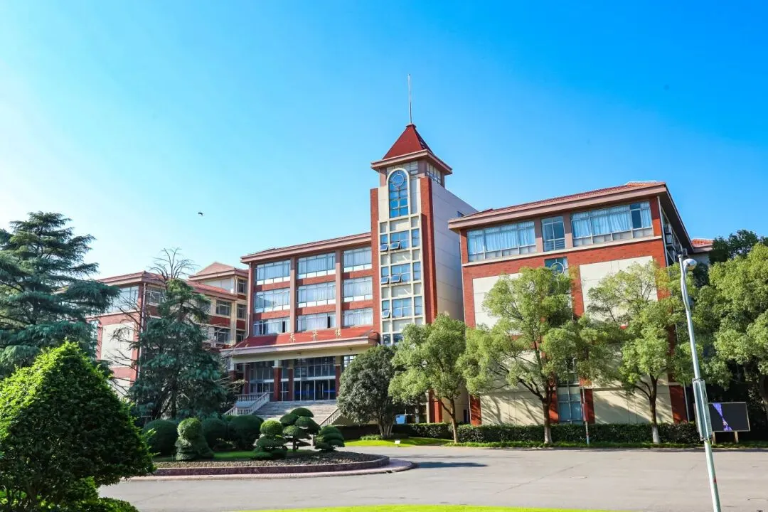 25年上海中考650分,放弃进区重点的机会,选择“天华国际中本贯通”→ 第28张