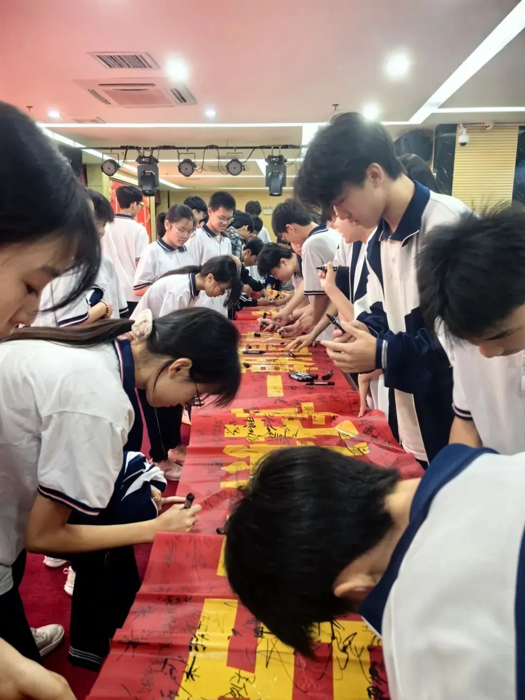 冲刺中考 奋战100天——三亚市第四中学 第11张 冲刺中考 奋战100天——三亚市第四中学 第11张