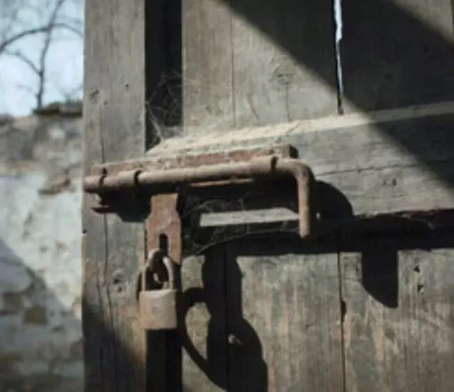 六年级真题作文——门 第11张 六年级真题作文——门 第11张