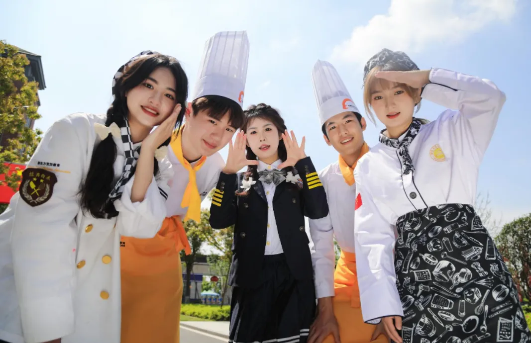 中考分流不用慌!青岛新东方“升学+就业”双路径,为孩子的未来精准导航 第3张