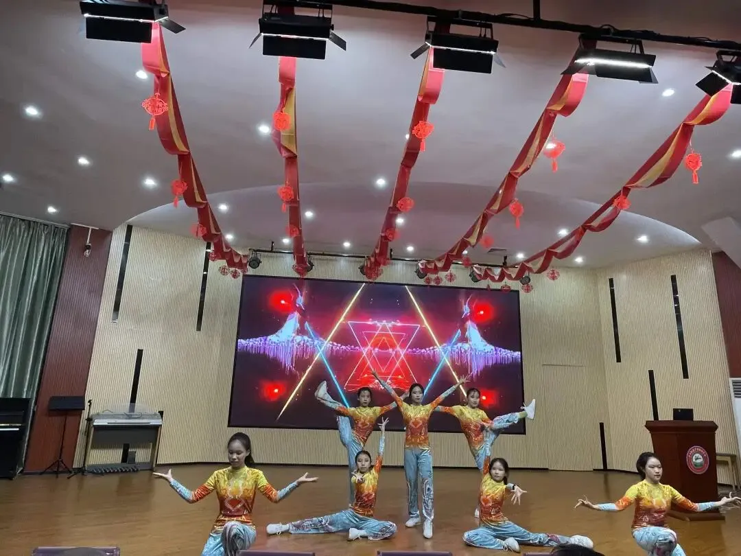 百日砺剑磨锋芒,少年逐梦向中考——纪中浪网中学举行初三中考百日誓师大会 第15张