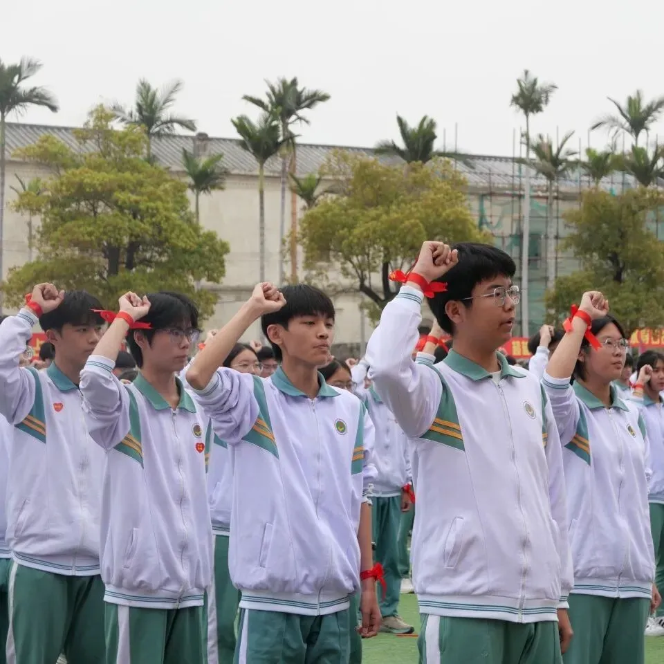 百日砺剑战中考 策马扬鞭圆梦行——2026年智勇中学百日誓师大会 第30张