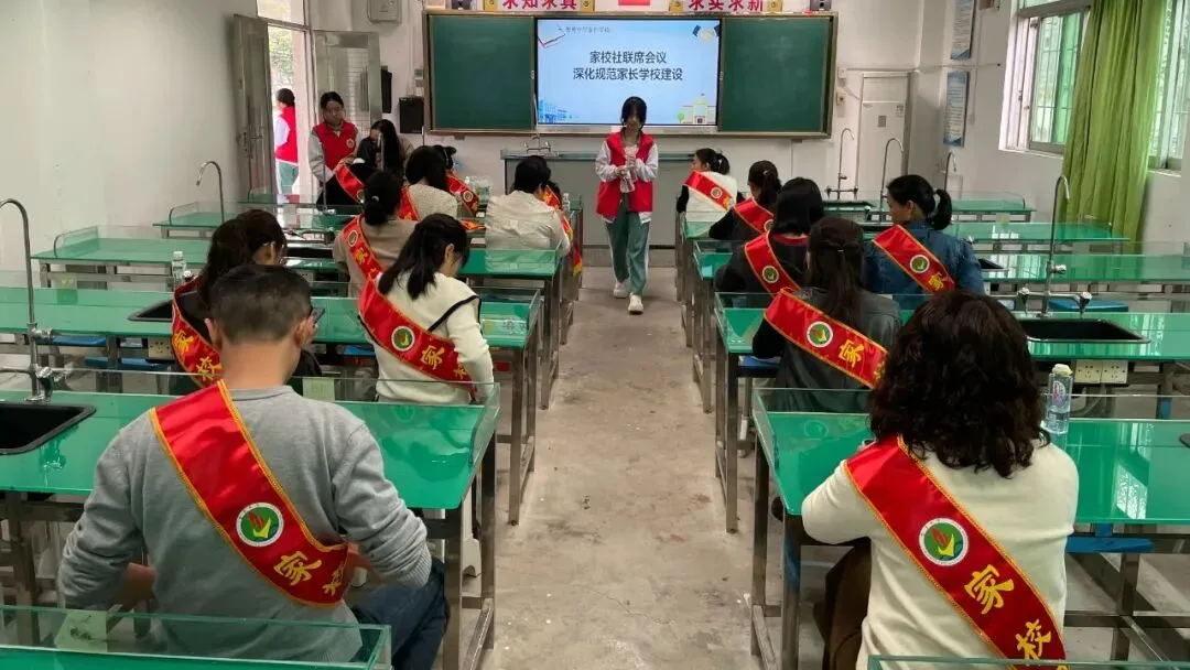 百日砺剑战中考 策马扬鞭圆梦行——2026年智勇中学百日誓师大会 第77张