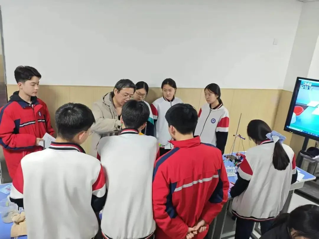 【中考实验】实验课开课两周!直击腾奇教育中考实验操作现场,这群孩子已经开始练了! 第4张