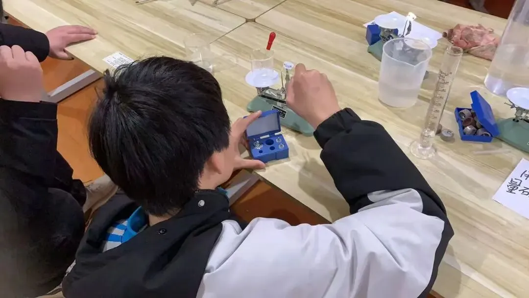 【中考实验】实验课开课两周!直击腾奇教育中考实验操作现场,这群孩子已经开始练了! 第6张