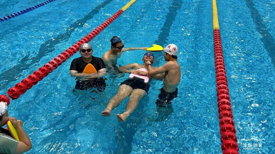 中考冲刺+全龄适配!泳跃游泳馆128元抢3节一对一私教课,高效学泳正当时! 第5张
