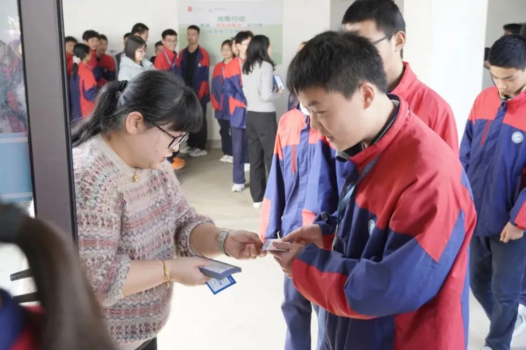 五心德育|策马扬鞭战中考 少年逐梦正当时 ——丁桥中学2026届九年级誓师大会圆满举行 第13张