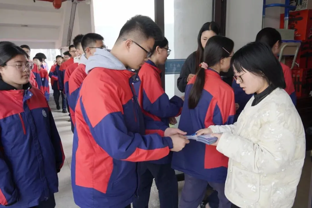 五心德育|策马扬鞭战中考 少年逐梦正当时 ——丁桥中学2026届九年级誓师大会圆满举行 第14张