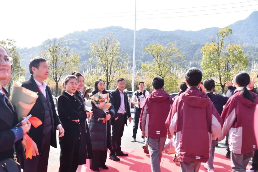 【培文动态】“勇夺六连冠 再创新辉煌”中考百日动员大会圆满举行! 第54张 【培文动态】“勇夺六连冠 再创新辉煌”中考百日动员大会圆满举行! 第54张