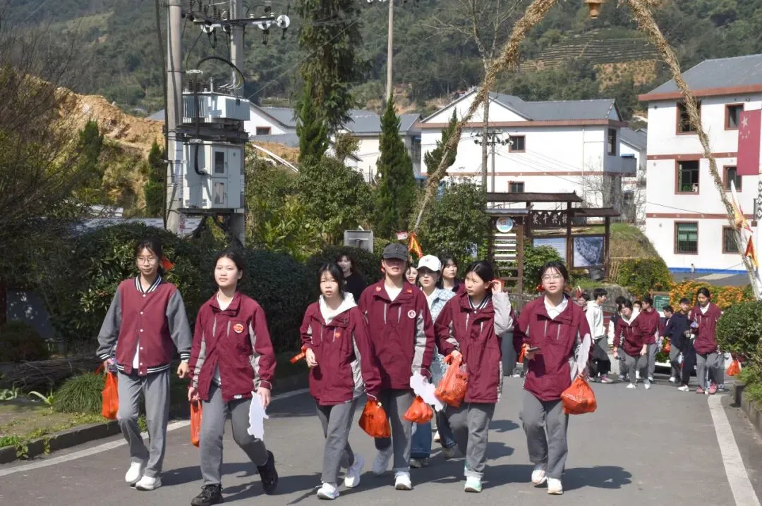 【培文动态】“勇夺六连冠 再创新辉煌”中考百日动员大会圆满举行! 第58张 【培文动态】“勇夺六连冠 再创新辉煌”中考百日动员大会圆满举行! 第58张