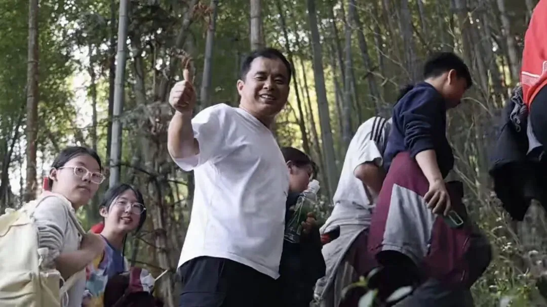 【培文动态】“勇夺六连冠 再创新辉煌”中考百日动员大会圆满举行! 第63张 【培文动态】“勇夺六连冠 再创新辉煌”中考百日动员大会圆满举行! 第63张