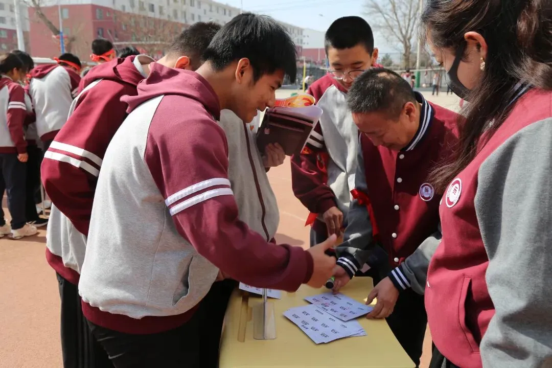 【初中篇】百日砺剑,决胜中考!我校中考百日誓师大会热血启幕 第29张 【初中篇】百日砺剑,决胜中考!我校中考百日誓师大会热血启幕 第29张