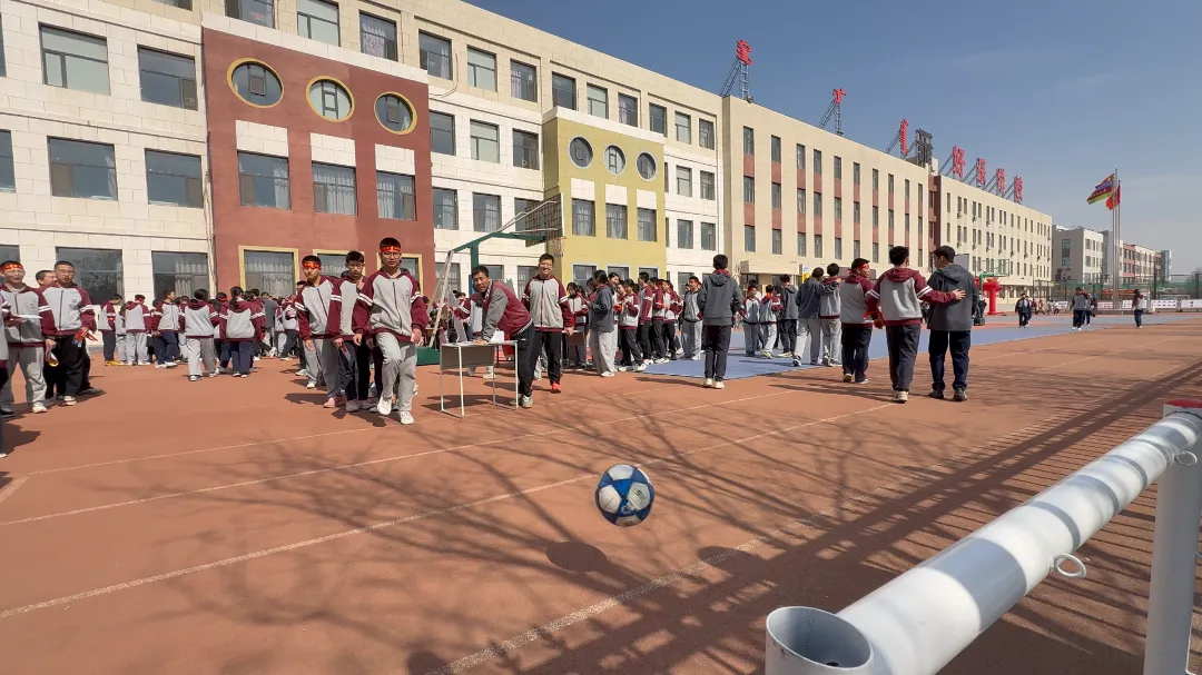 【初中篇】百日砺剑,决胜中考!我校中考百日誓师大会热血启幕 第35张 【初中篇】百日砺剑,决胜中考!我校中考百日誓师大会热血启幕 第35张