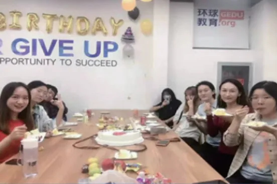 国际生备考神器:免费小程序覆盖真题/词汇/刷题,全体系适配 第41张