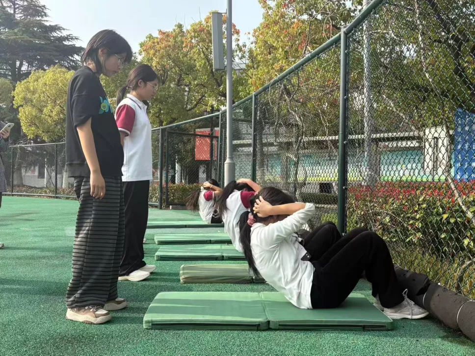 燃情赛场 砺剑中考 |谢塘镇中学初三体育中考模拟测试圆满结束 第16张