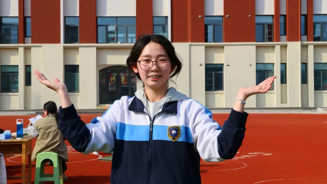 华杰学子今日“亮剑”!这场模拟考,让他们心里更有底了 第12张