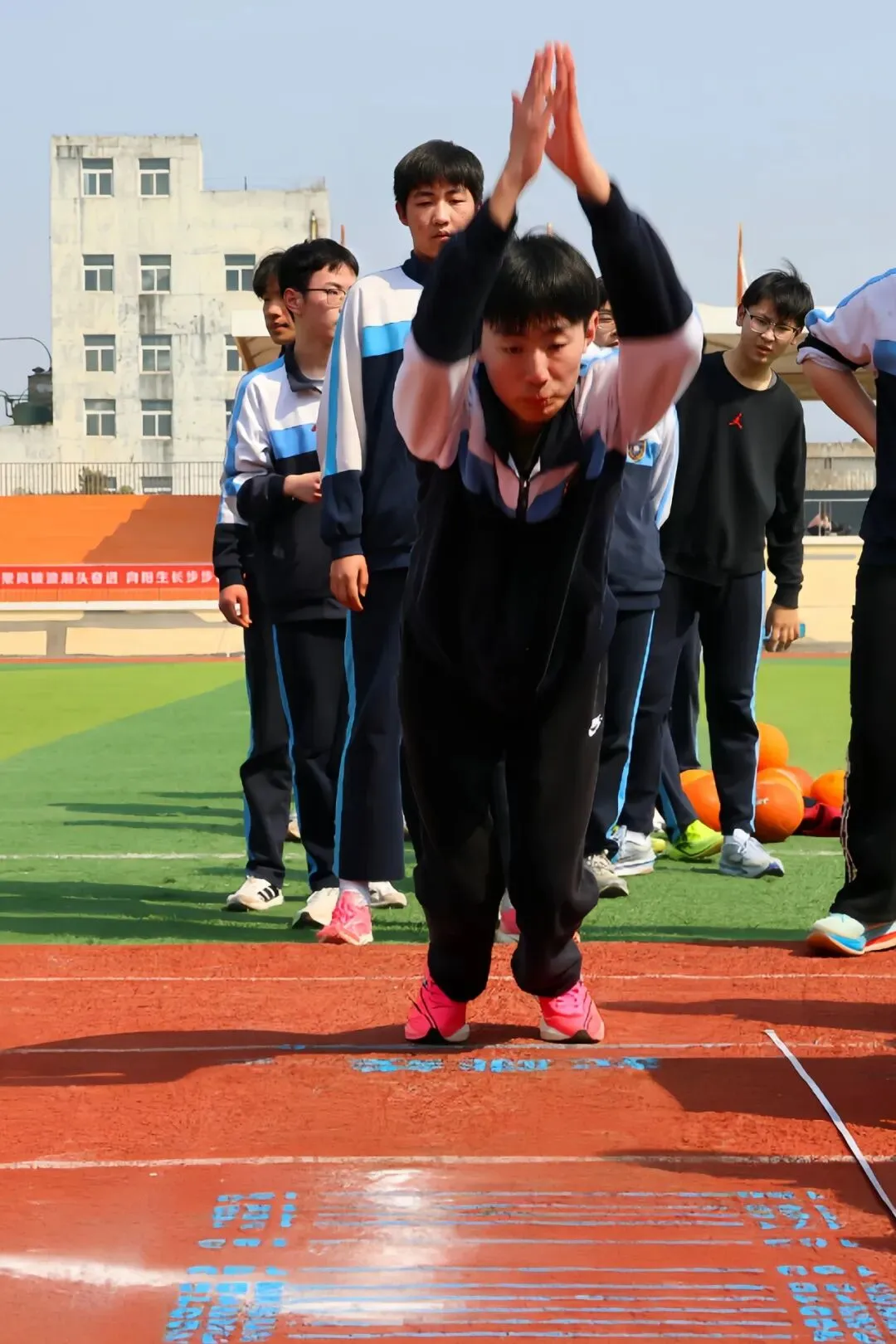 华杰学子今日“亮剑”!这场模拟考,让他们心里更有底了 第14张