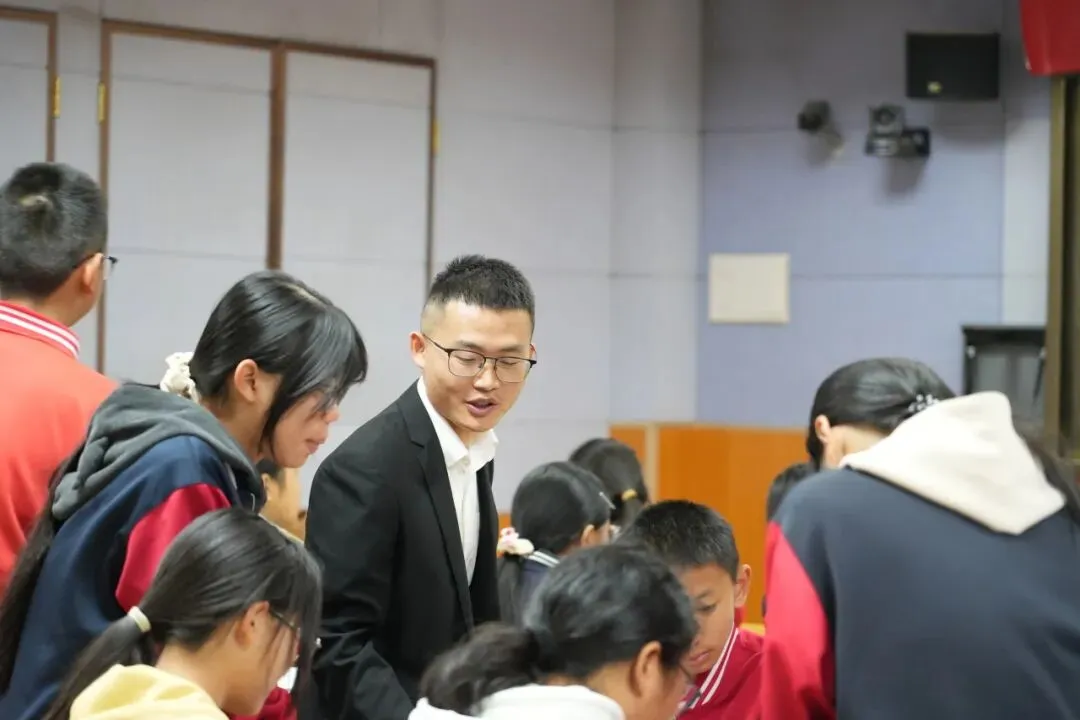 以赛促研助中考 深耕课堂行致远——德宏州民族实验中学2026年复习课教学竞赛圆满举行 第32张