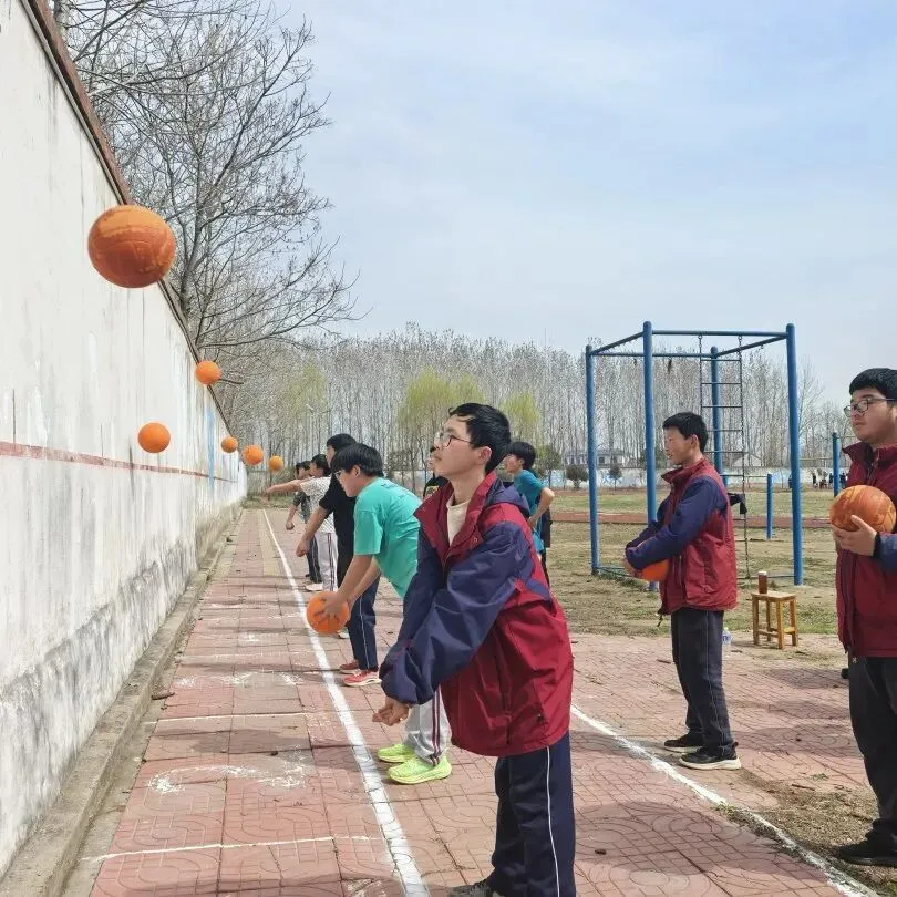 【三名工程·体育强校】砺剑中考强体魄,奋勇拼搏展锋芒 —— 我校九年级体育模拟测试圆满举行 第15张