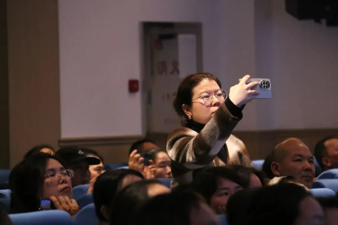 家校携手,护航中考——黄红蓝美育2026美术专业生统考讲解会回顾 第23张