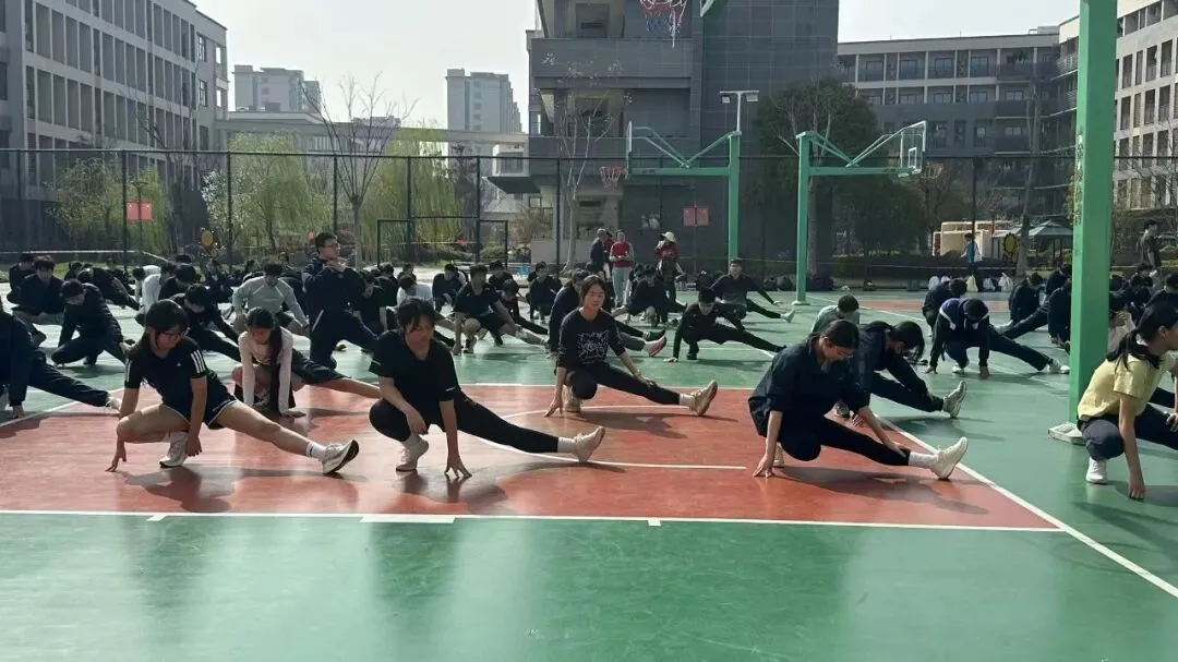 体育中考首战告捷|少年砺锋芒,笃行向远方! 第9张