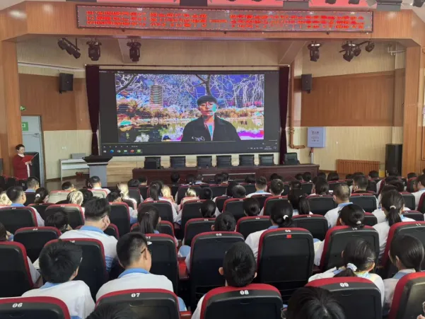 以法赋能启思行 聚力笃行赴中考——学府路中学初三中考备考学习方法指导会圆满举行 第5张