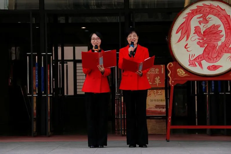 百日砺剑,决胜中考——呼和浩特市第三十六中学隆重举行2023级冲刺誓师大会 第15张