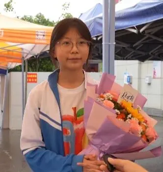 中考结束 青春再起航 第3张