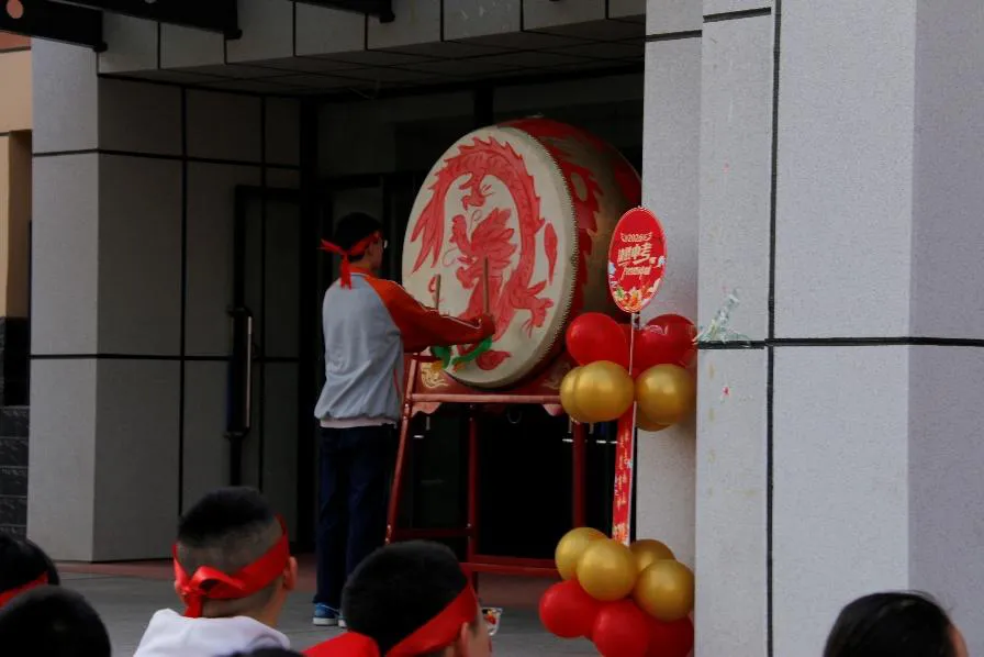 百日砺剑,决胜中考——呼和浩特市第三十六中学隆重举行2023级冲刺誓师大会 第52张