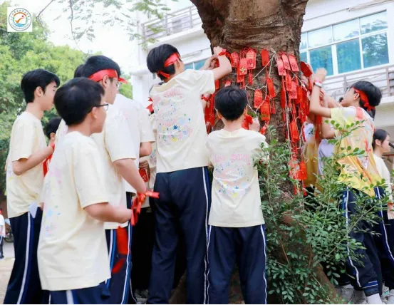 山品教育║百日砺剑,逐梦中考! ——我校2026届初三中考百日誓师大会燃情举行 第56张 山品教育║百日砺剑,逐梦中考! ——我校2026届初三中考百日誓师大会燃情举行 第56张