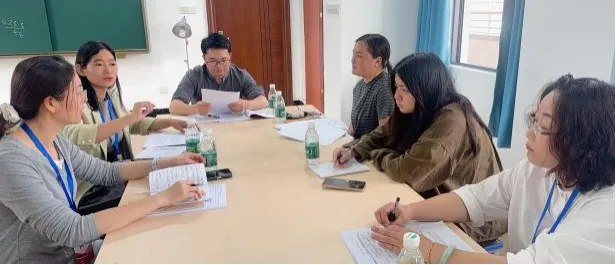 春日视导促深耕 专业引领助中考——茂南区教师发展中心视导组与茂名市第七中学团队到我校进行备考视导工作 第55张 春日视导促深耕 专业引领助中考——茂南区教师发展中心视导组与茂名市第七中学团队到我校进行备考视导工作 第55张