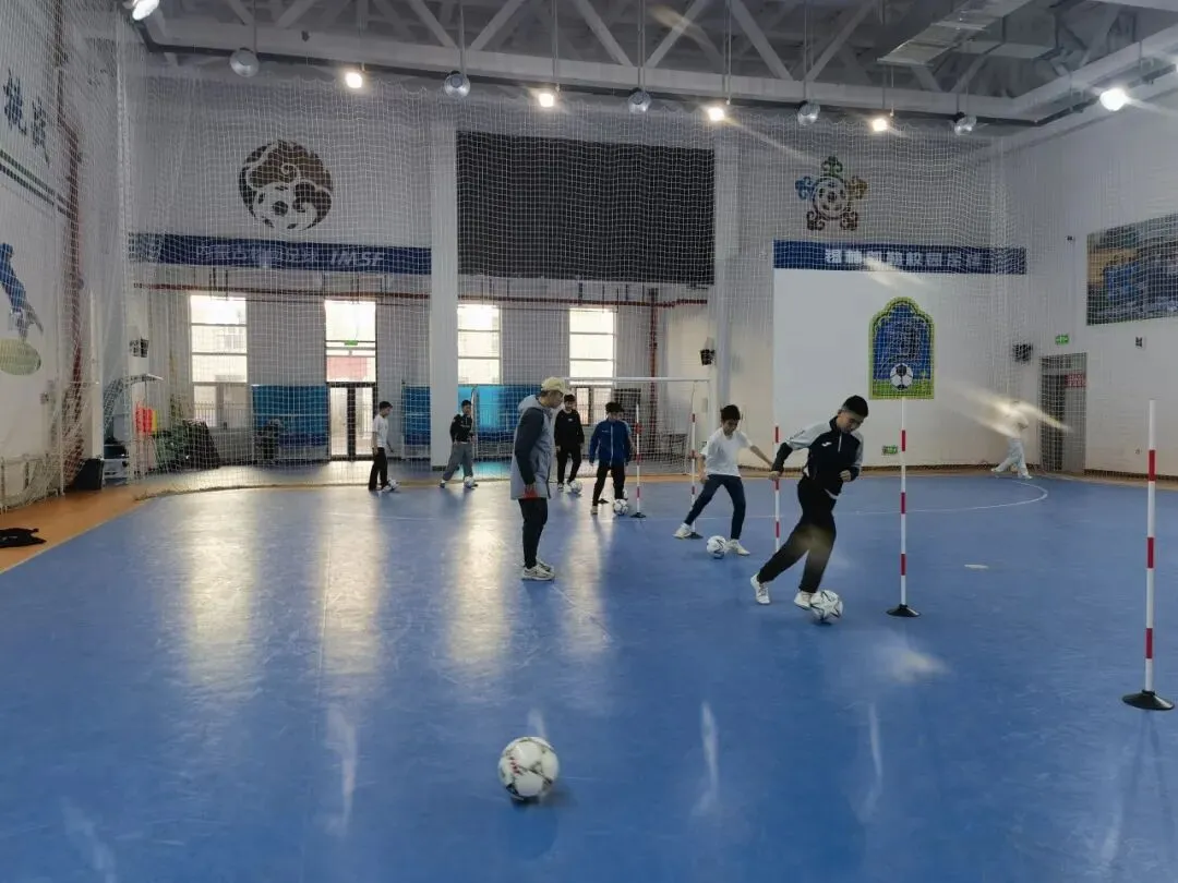 中考体育丨身上有汗,眼里有光,锡盟一中初中部体育专项课纪实 第8张 中考体育丨身上有汗,眼里有光,锡盟一中初中部体育专项课纪实 第8张