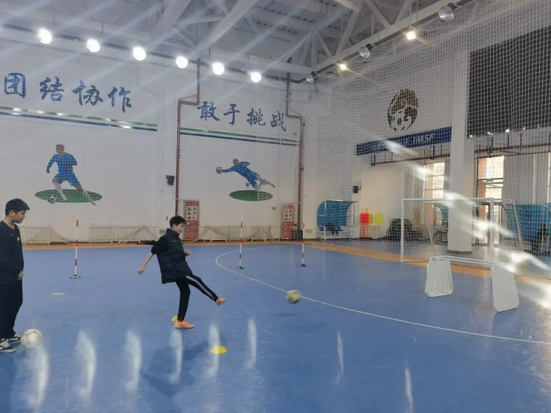 中考体育丨身上有汗,眼里有光,锡盟一中初中部体育专项课纪实 第10张 中考体育丨身上有汗,眼里有光,锡盟一中初中部体育专项课纪实 第10张